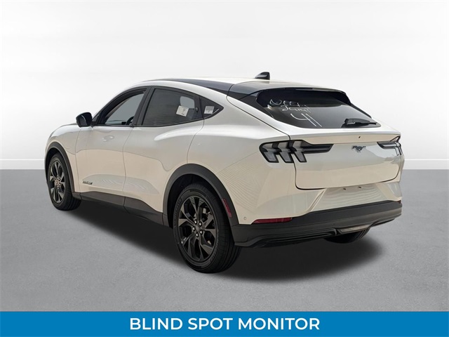 2024 Ford Mustang Mach-E Select photo 5