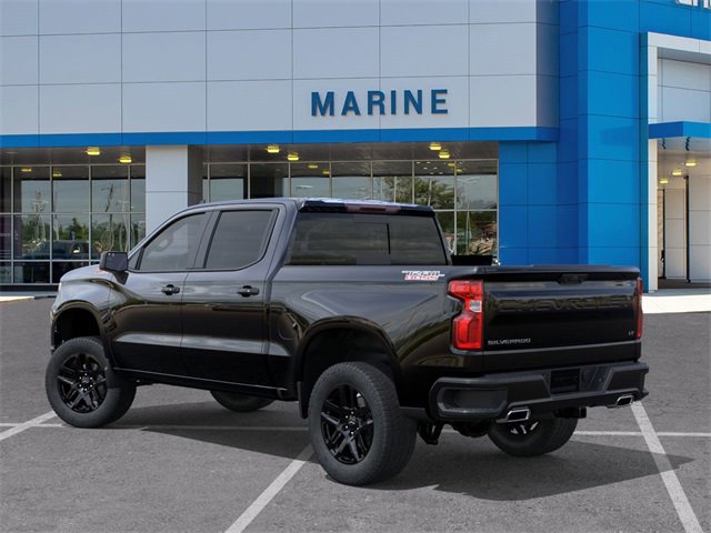 2025 Chevrolet Silverado 1500 LT Trail Boss photo 2