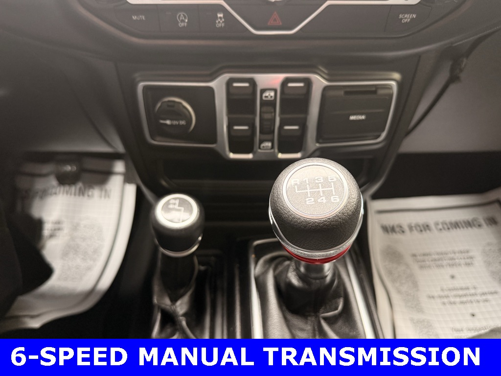 2022 Jeep Wrangler Unlimited Sport S photo 3