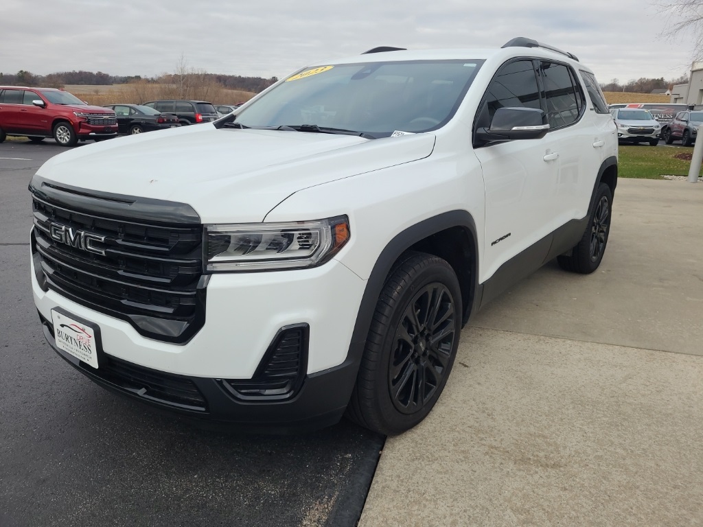 2023 Gmc Acadia SL photo 2