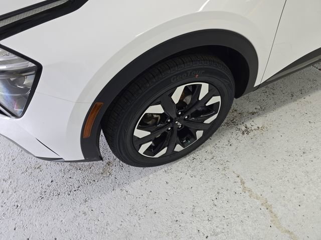 2023 Kia Sportage X-Line photo 9