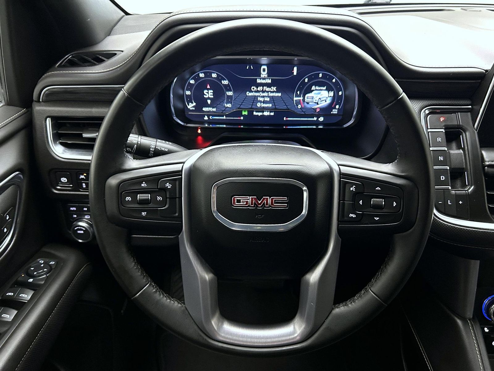 2024 Gmc Yukon XL SLT photo 10