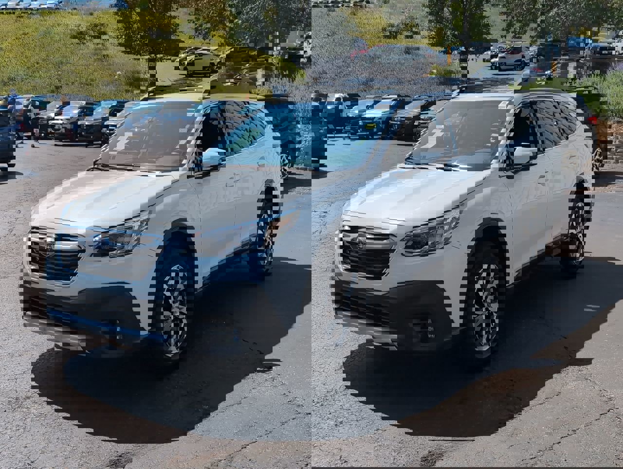 2021 Subaru Outback Limited XT photo 2