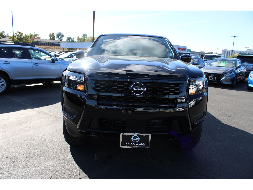 2026 Nissan Frontier Crew Cab SV photo 2