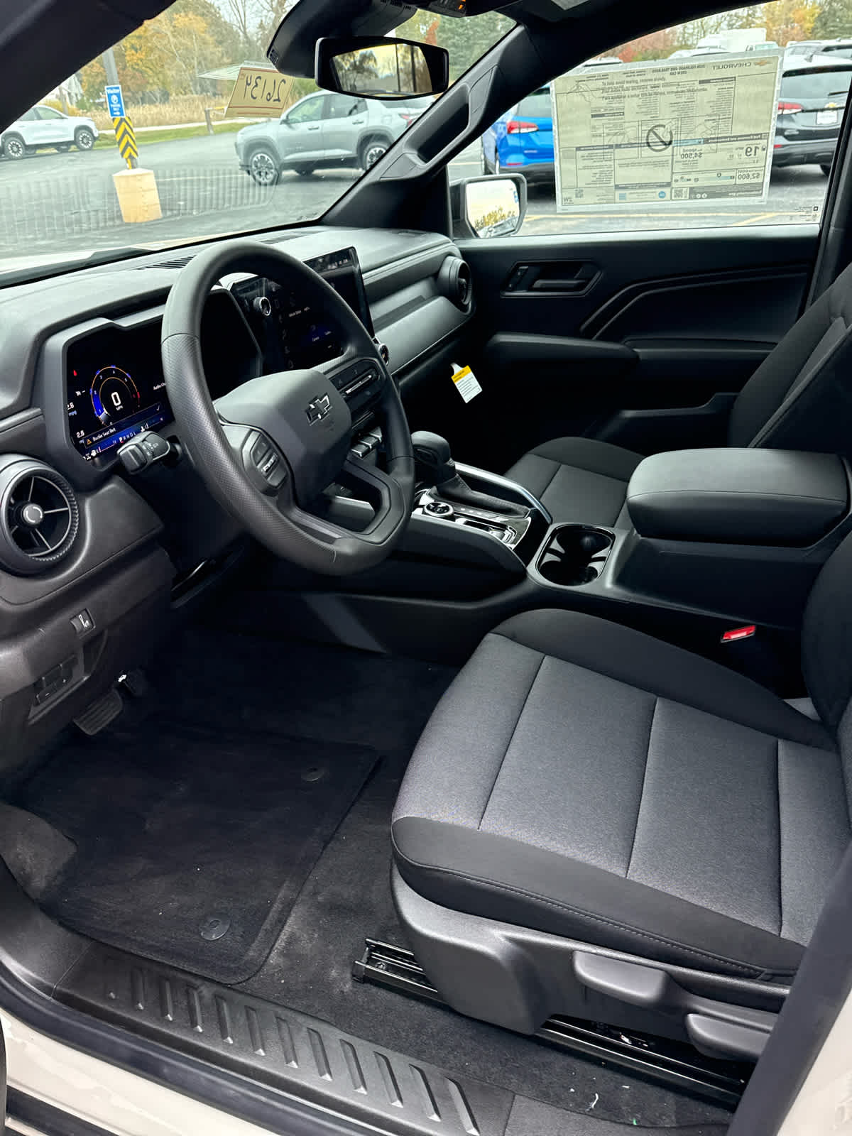 2026 Chevrolet Colorado Trail Boss photo 4