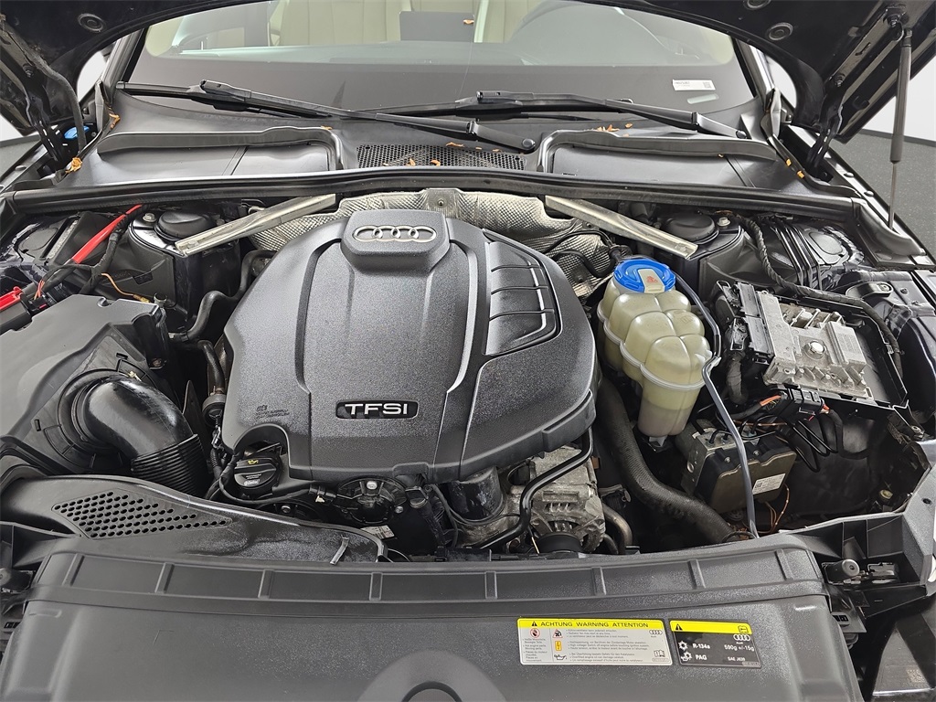 2017 Audi A4 2.0T Premium Quattro photo 28