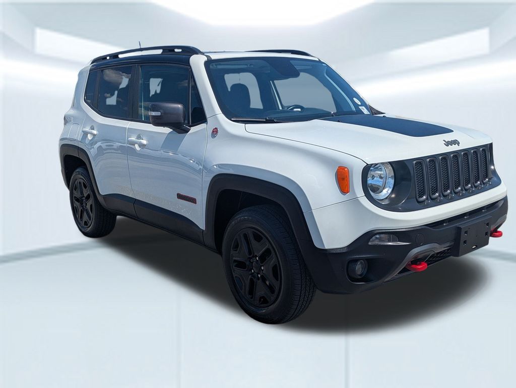 2018 Jeep Renegade Trailhawk photo 6