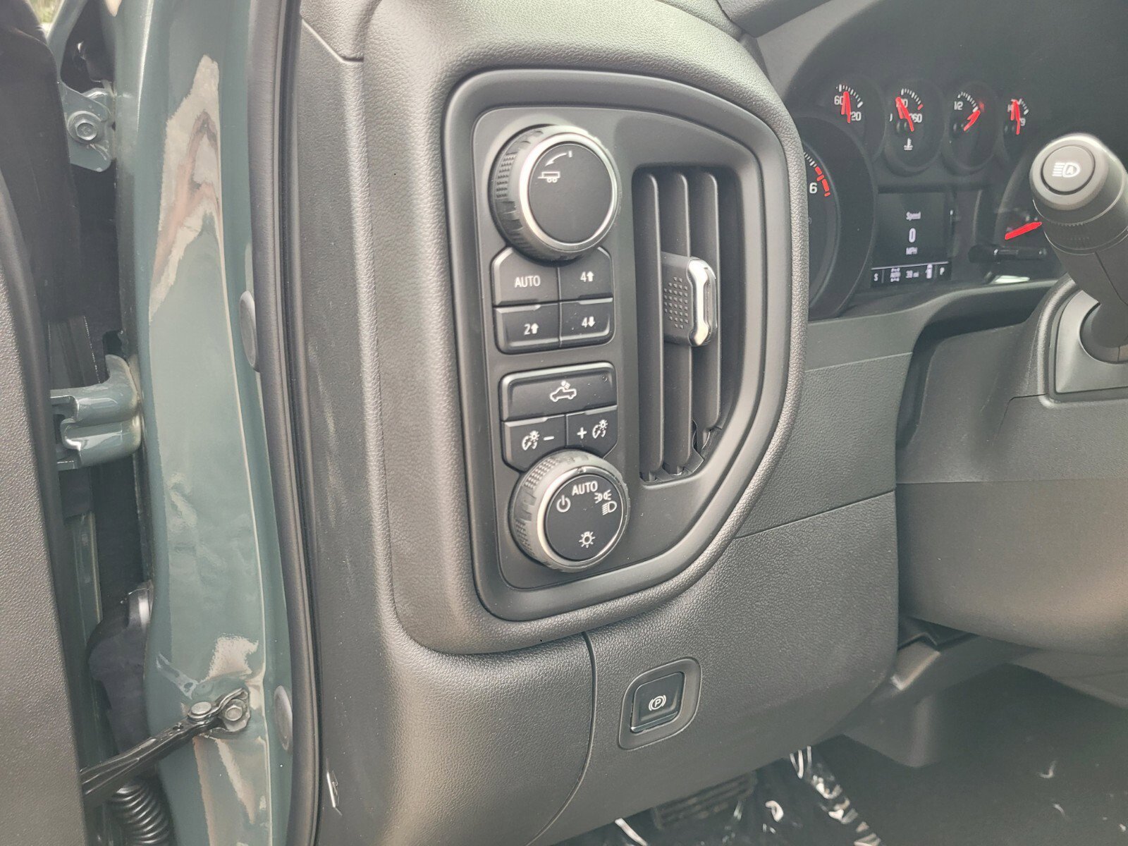 2026 Chevrolet Silverado 1500 Custom Trail Boss photo 22