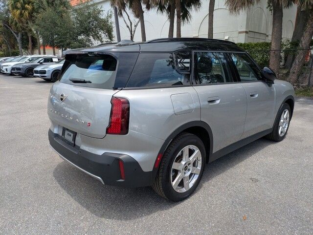 2025 Mini Countryman S ALL4 photo 4