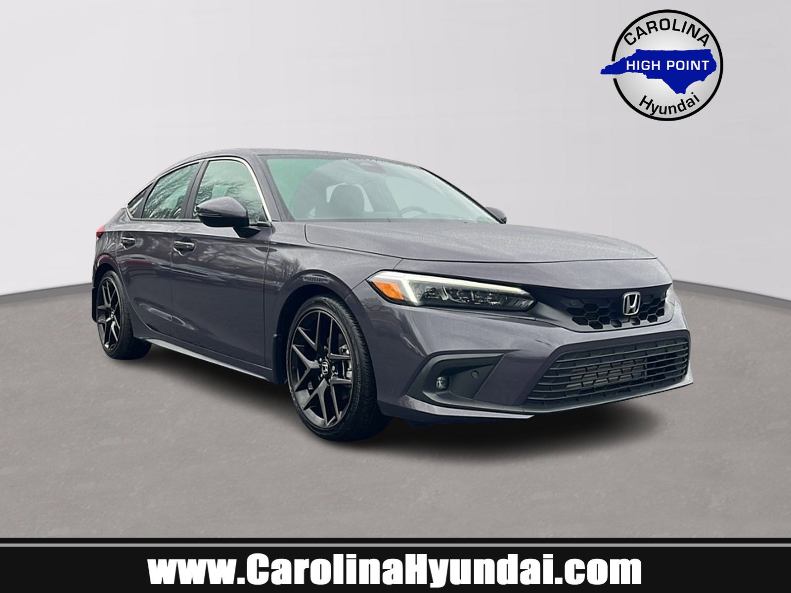 2024 Honda Civic Hatchback Sport Touring's photo