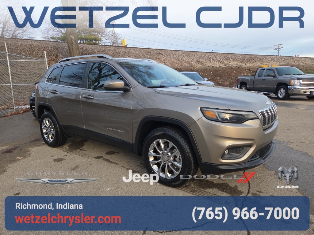 2021 Jeep Cherokee Latitude Lux's photo