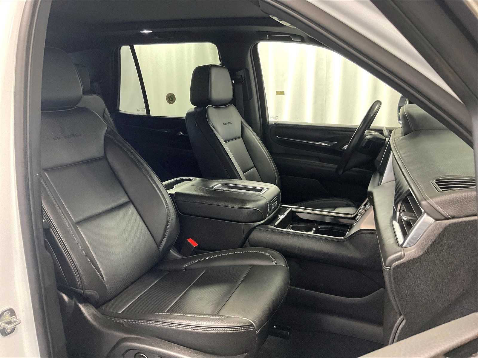 2022 Gmc Yukon Denali photo 11