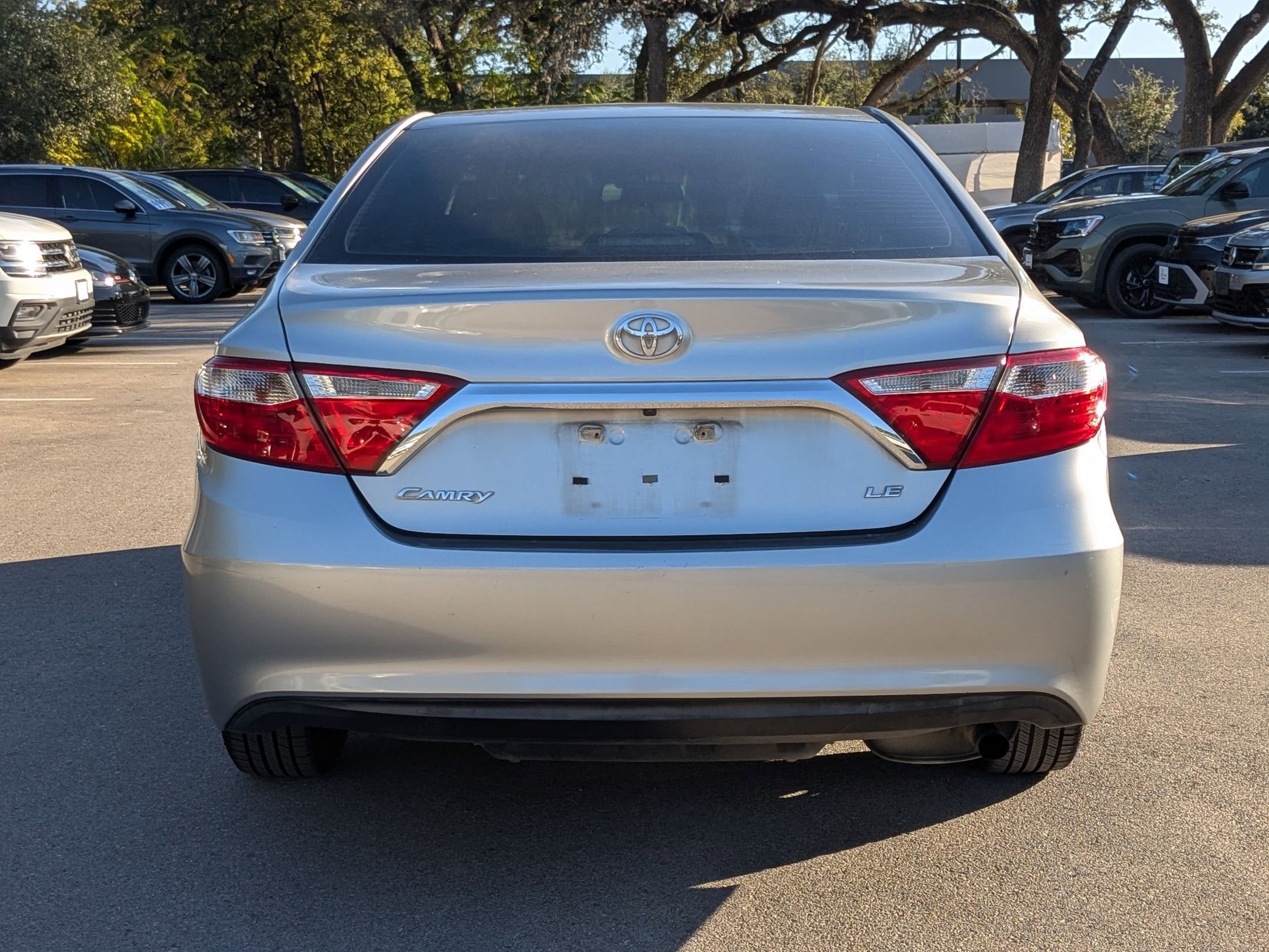 2017 Toyota Camry XLE XSE photo 4