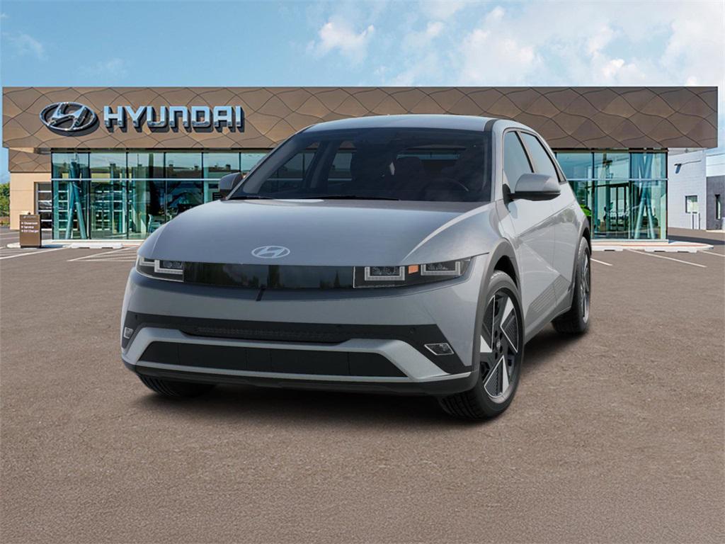 2025 Hyundai Ioniq 5 SE photo 2