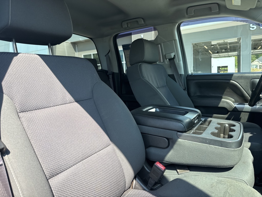 2015 Chevrolet Silverado 1500 LT photo 24