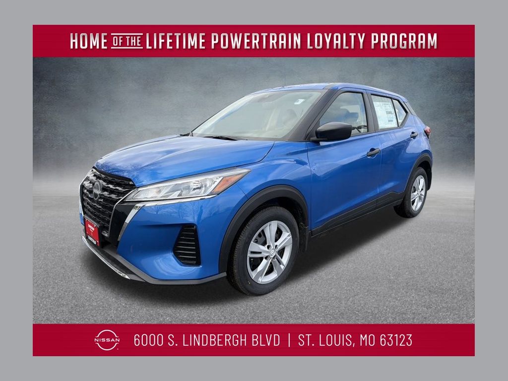 2025 Nissan KICKS PLAY Base's photo