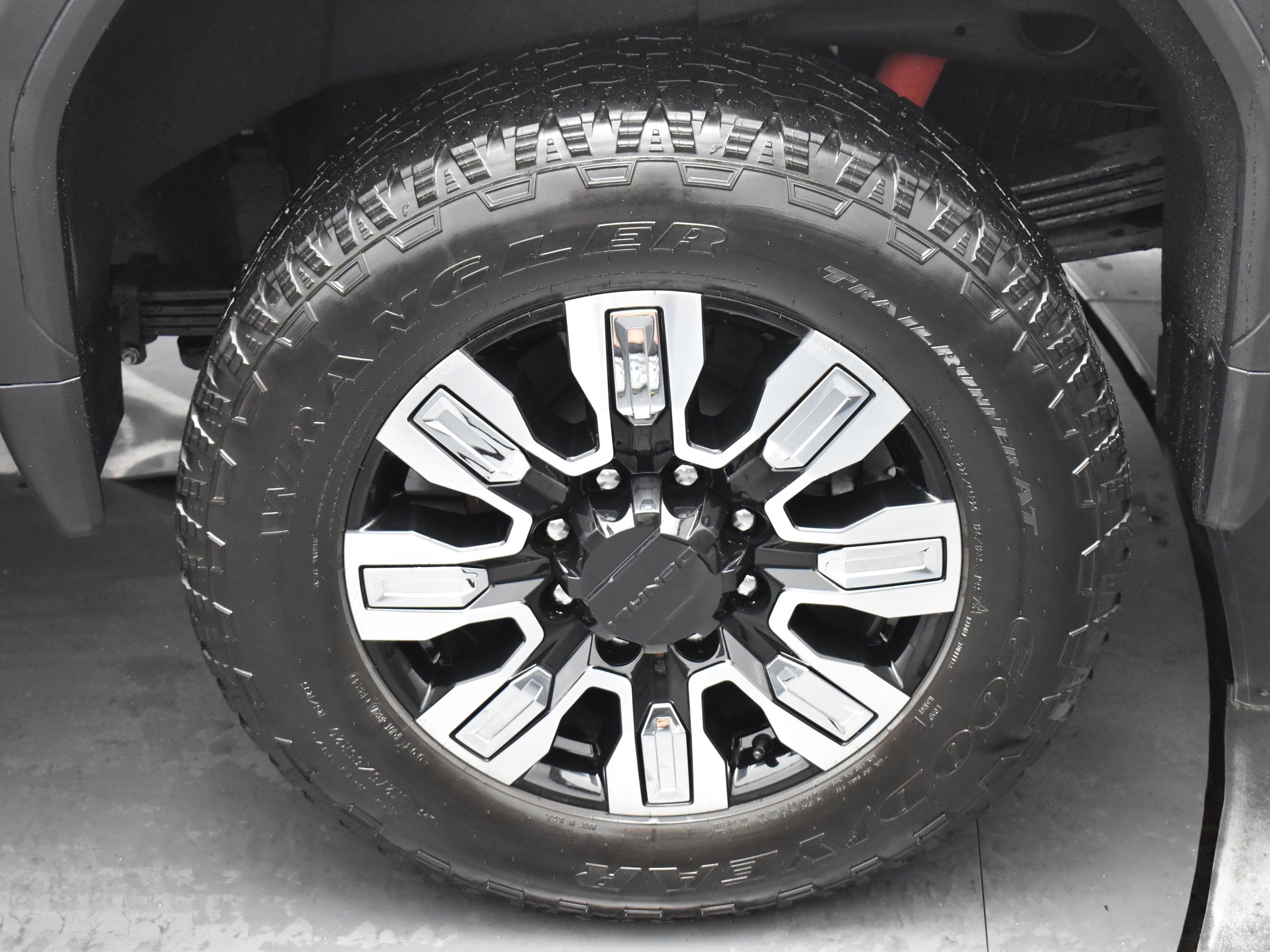 2024 Gmc Sierra 2500 HD Denali photo 35