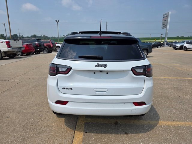 2022 Jeep Compass High Altitude photo 5