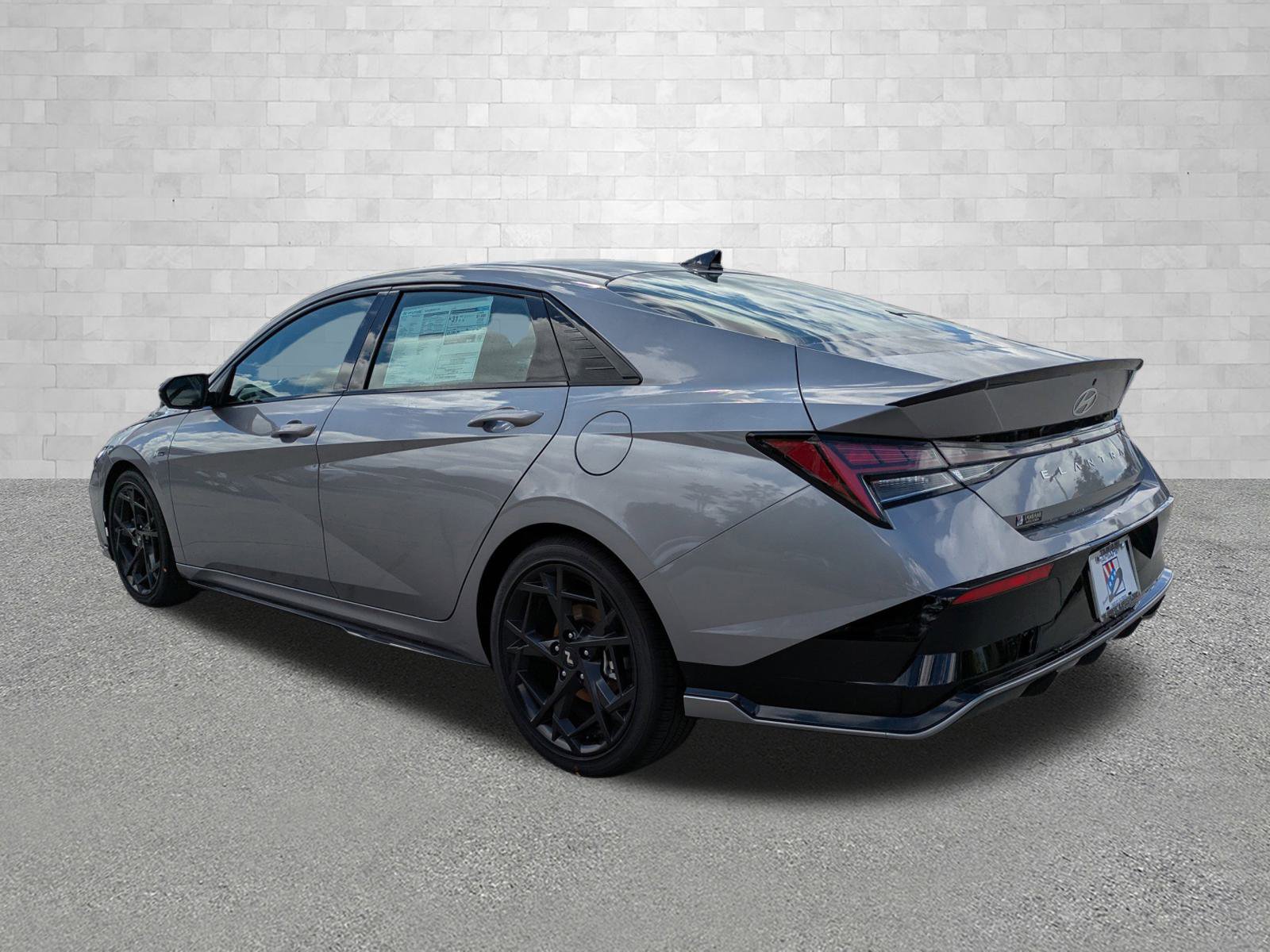 2025 Hyundai Elantra N Line photo 4