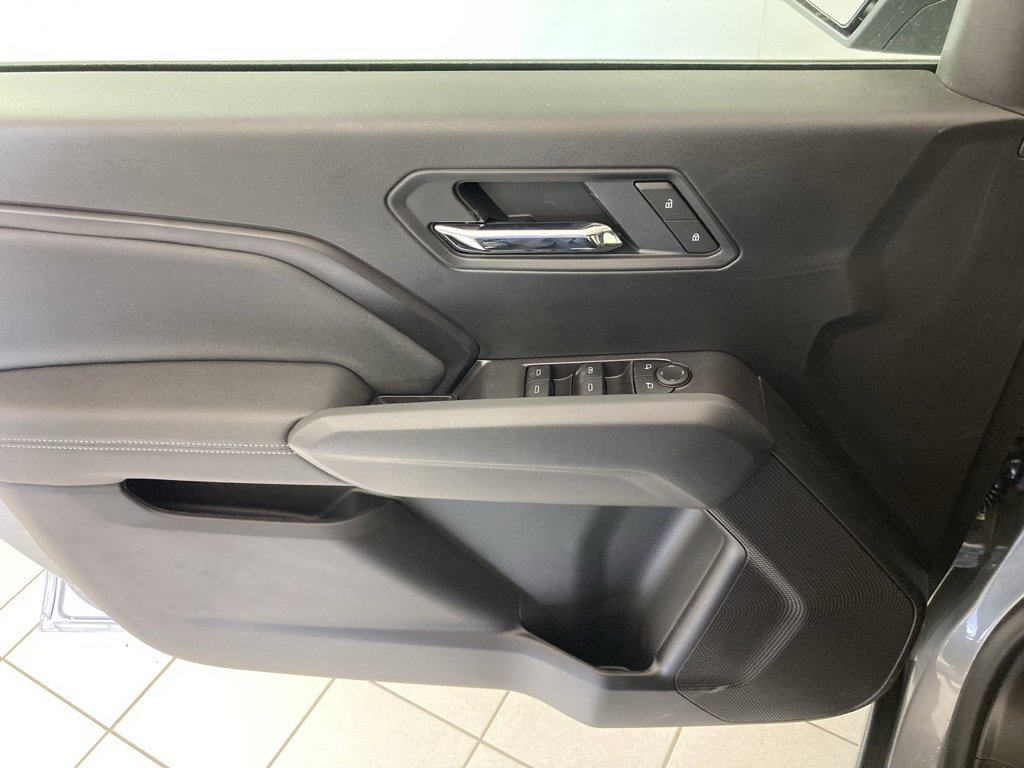2026 Chevrolet Colorado LT photo 10