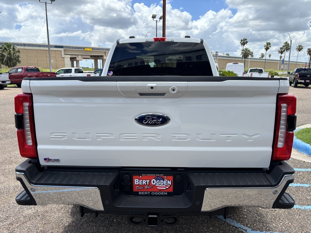2025 Ford F-250 Lariat photo 6
