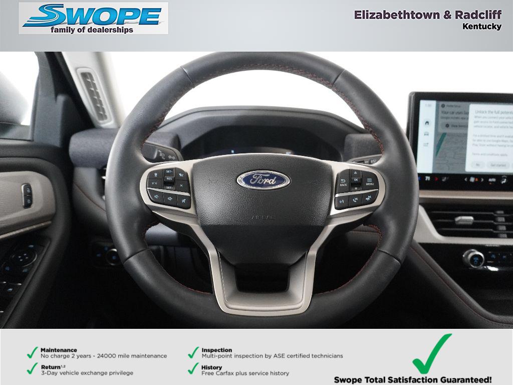 2025 Ford Explorer photo 16