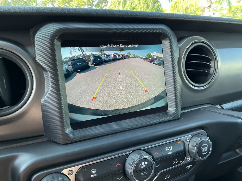 2022 Jeep Wrangler Unlimited Sport S photo 18