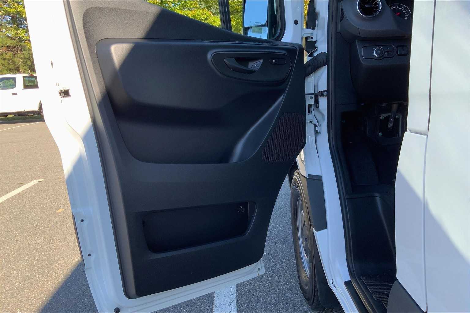 2025 Mercedes-Benz Sprinter Cargo Van Base - Photo 14