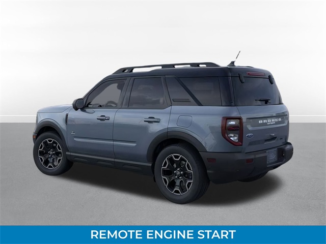 2025 Ford Bronco Sport Outer Banks photo 2