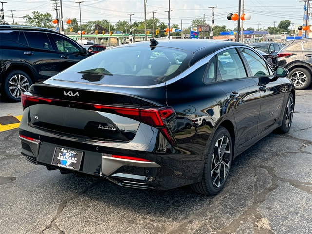2025 Kia K5 EX photo 4