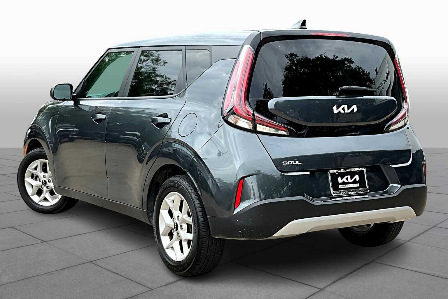 2023 Kia Soul LX S photo 10