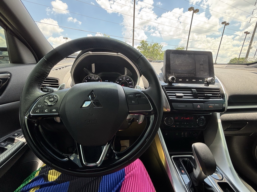2022 Mitsubishi Eclipse Cross SEL photo 24