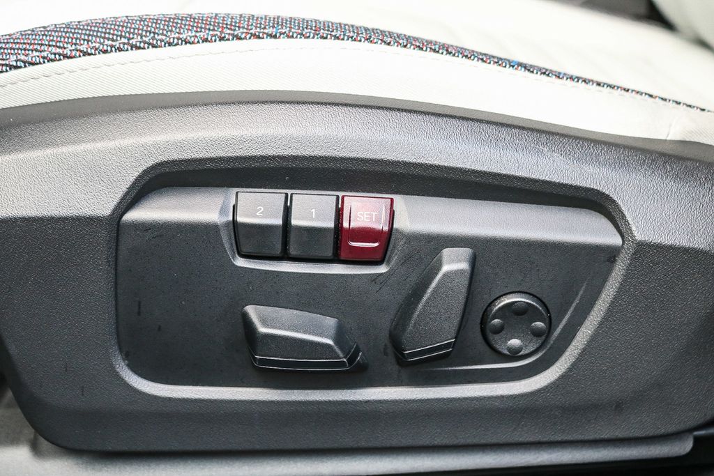 2025 Mini Cooper S ALL4 photo 19