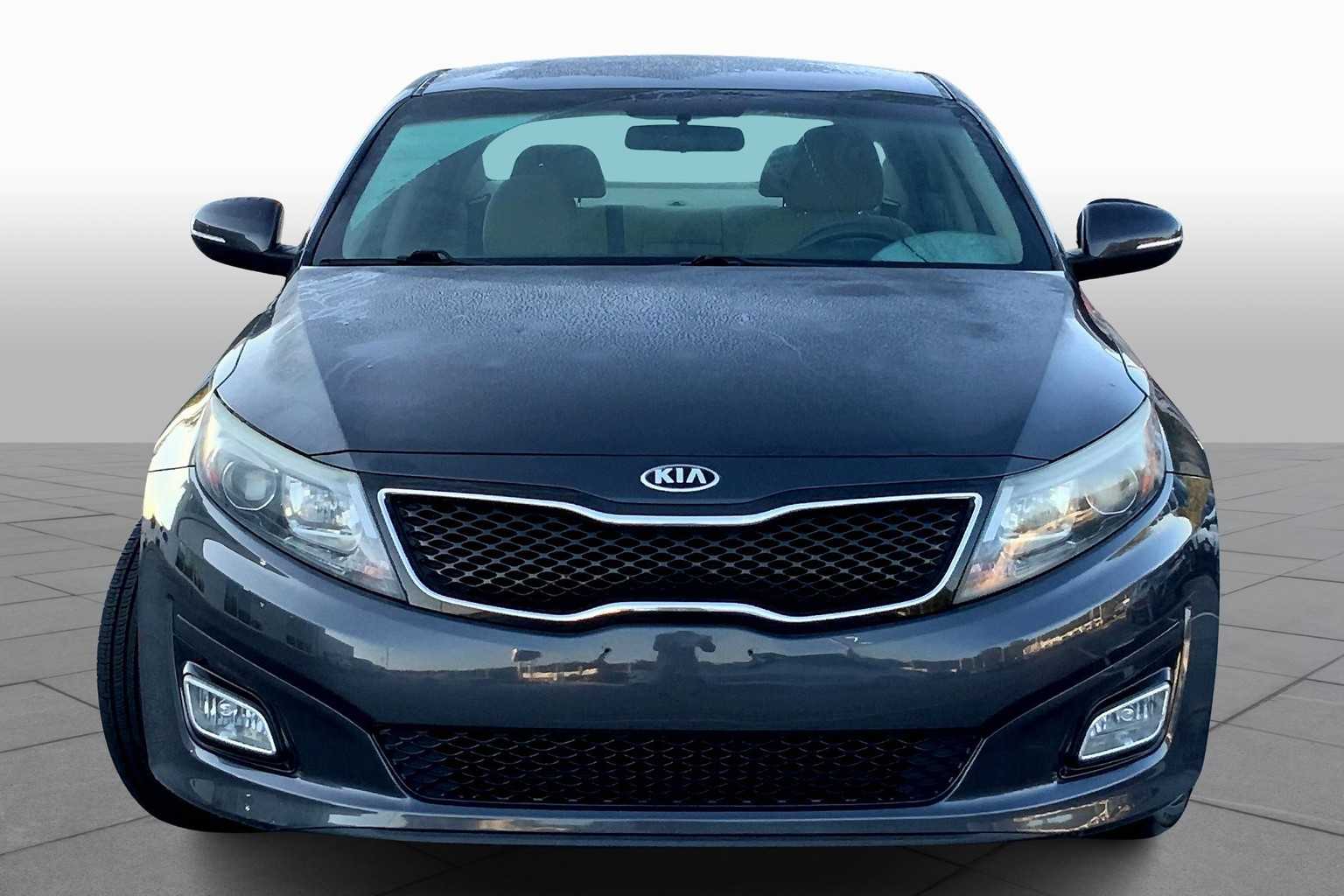 2015 Kia Optima LX photo 3