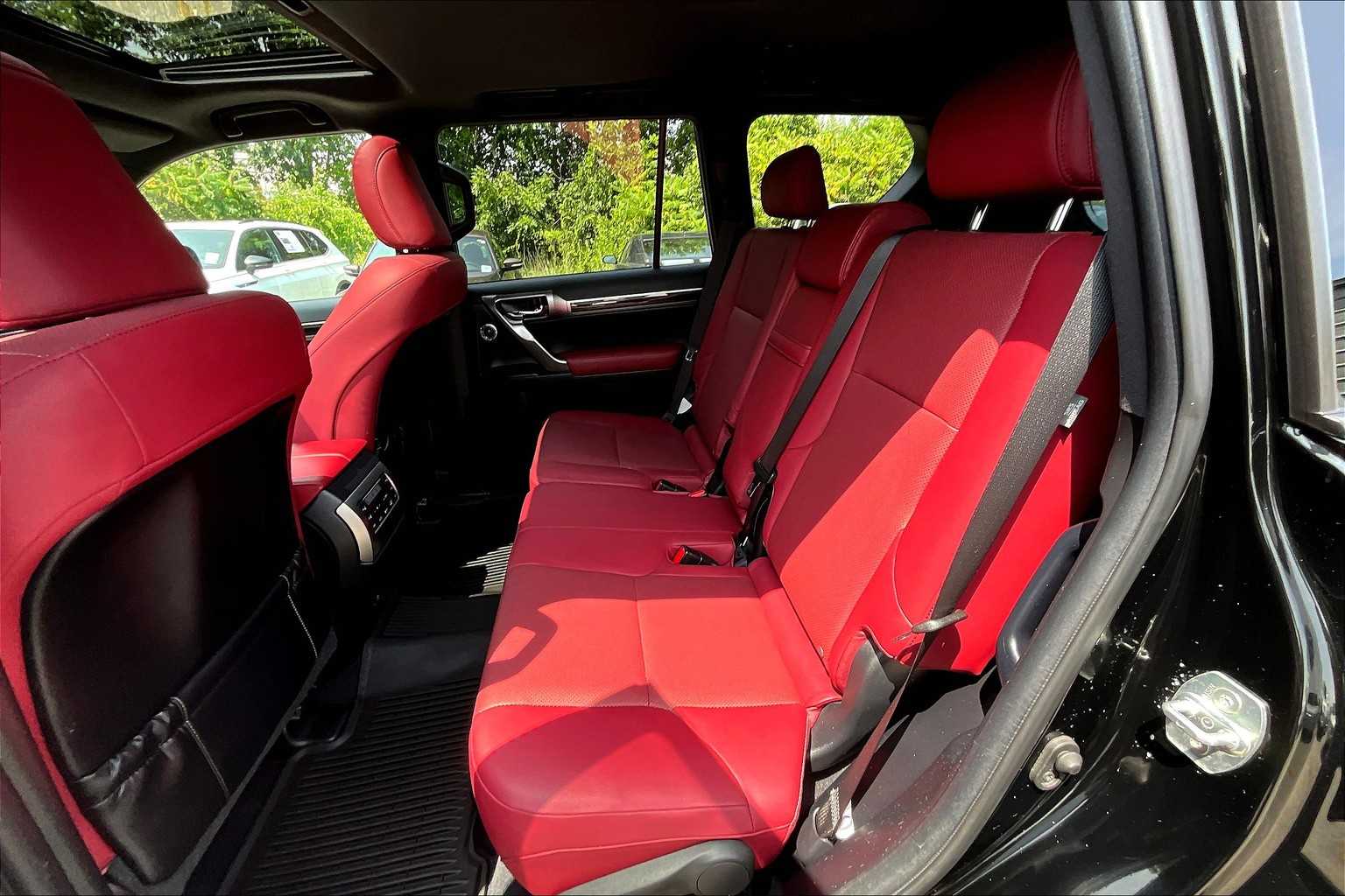 2022 Lexus GX 460 Premium photo 19