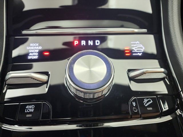 2025 Jeep Grand Cherokee Summit photo 23