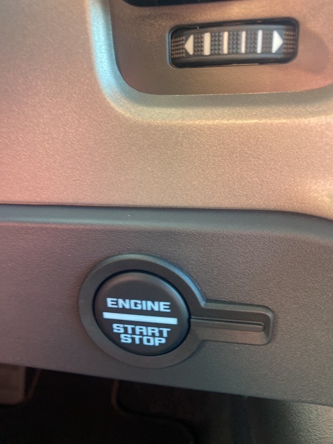 2025 Ford Bronco Outer Banks photo 21