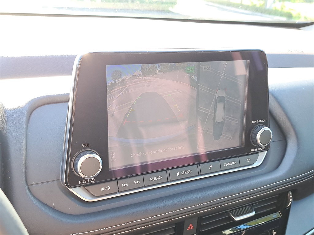 2021 Nissan Rogue SV photo 30