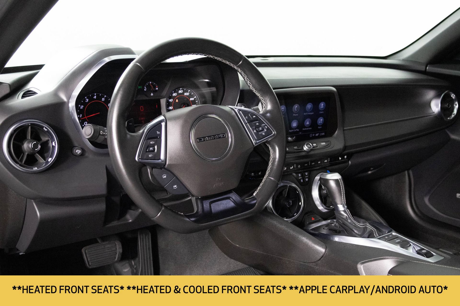 2024 Chevrolet Camaro 2LT photo 2