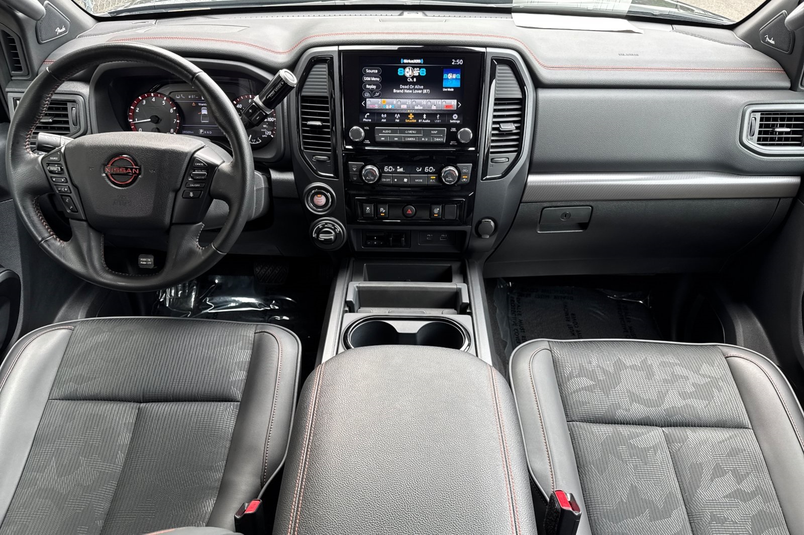 2023 Nissan Titan PRO-4X photo 13