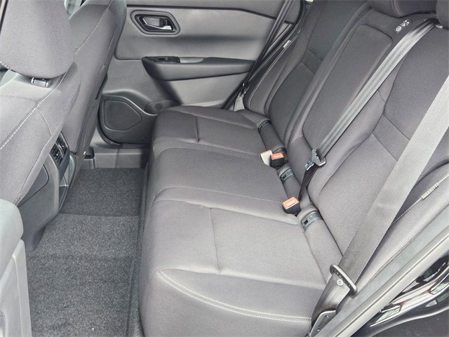 2026 Nissan Rogue S photo 4