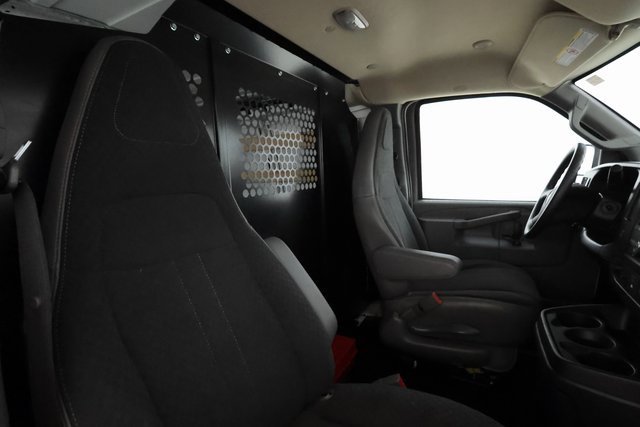 2023 Chevrolet Express Cargo Van 2500 photo 17
