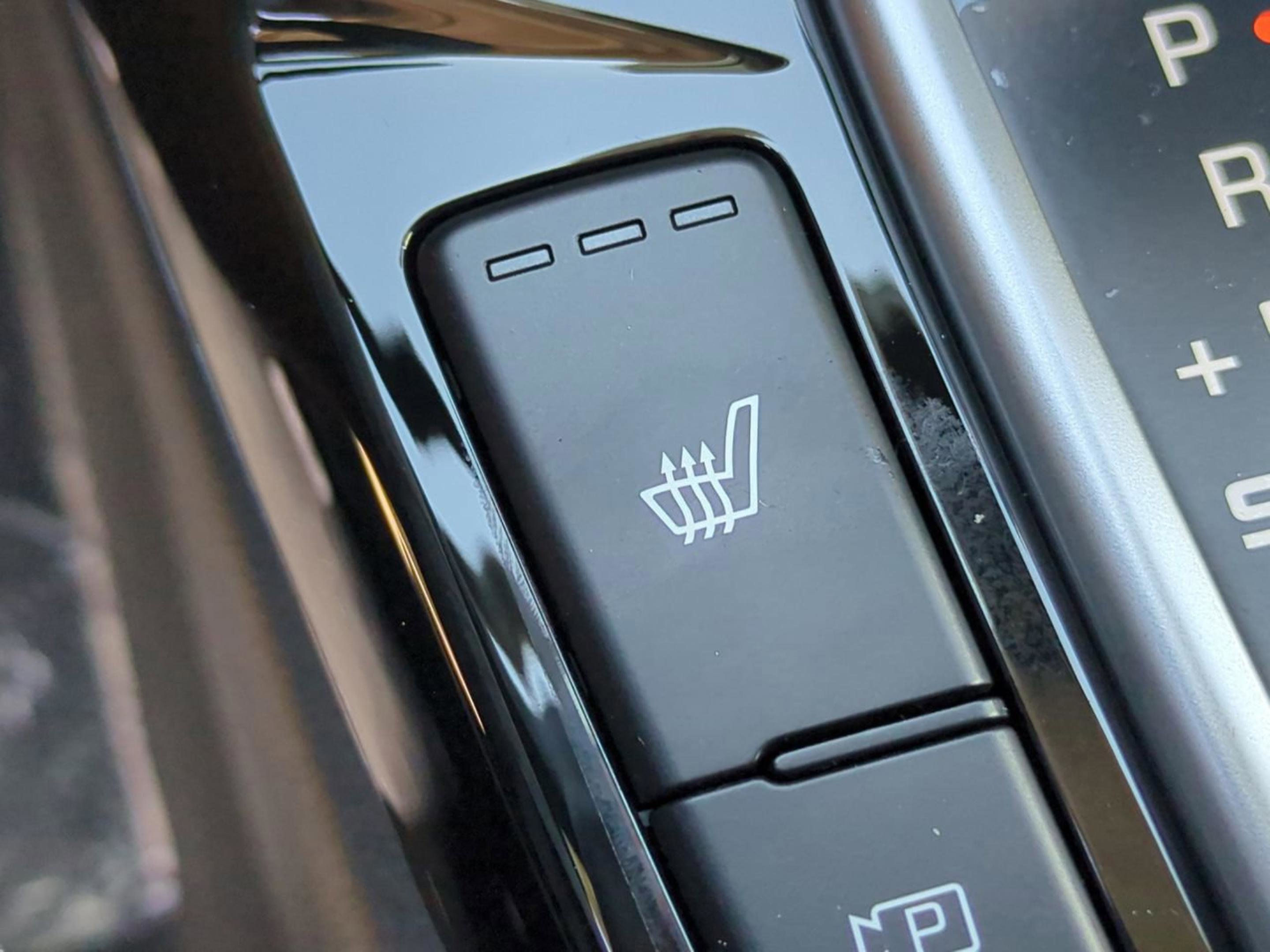 2026 Kia Seltos EX photo 14