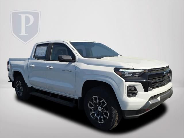2025 Chevrolet Colorado Z71 photo 2