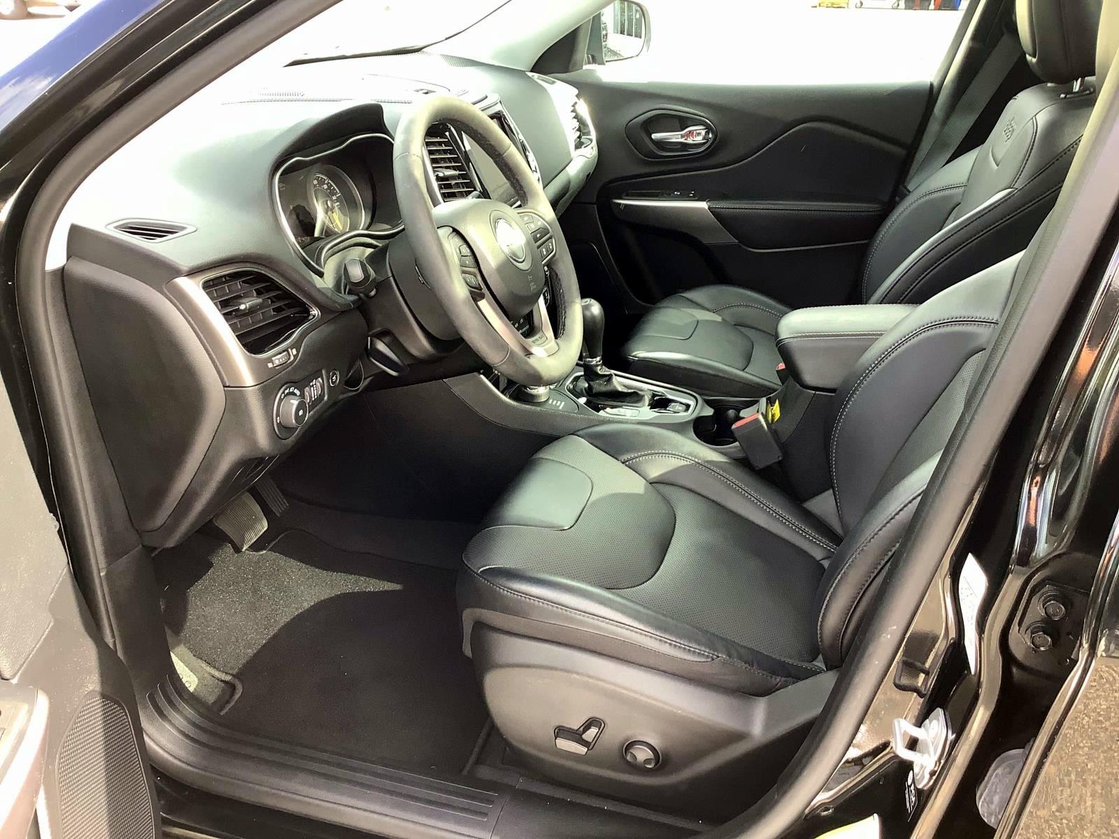 2022 Jeep Cherokee Limited photo 10