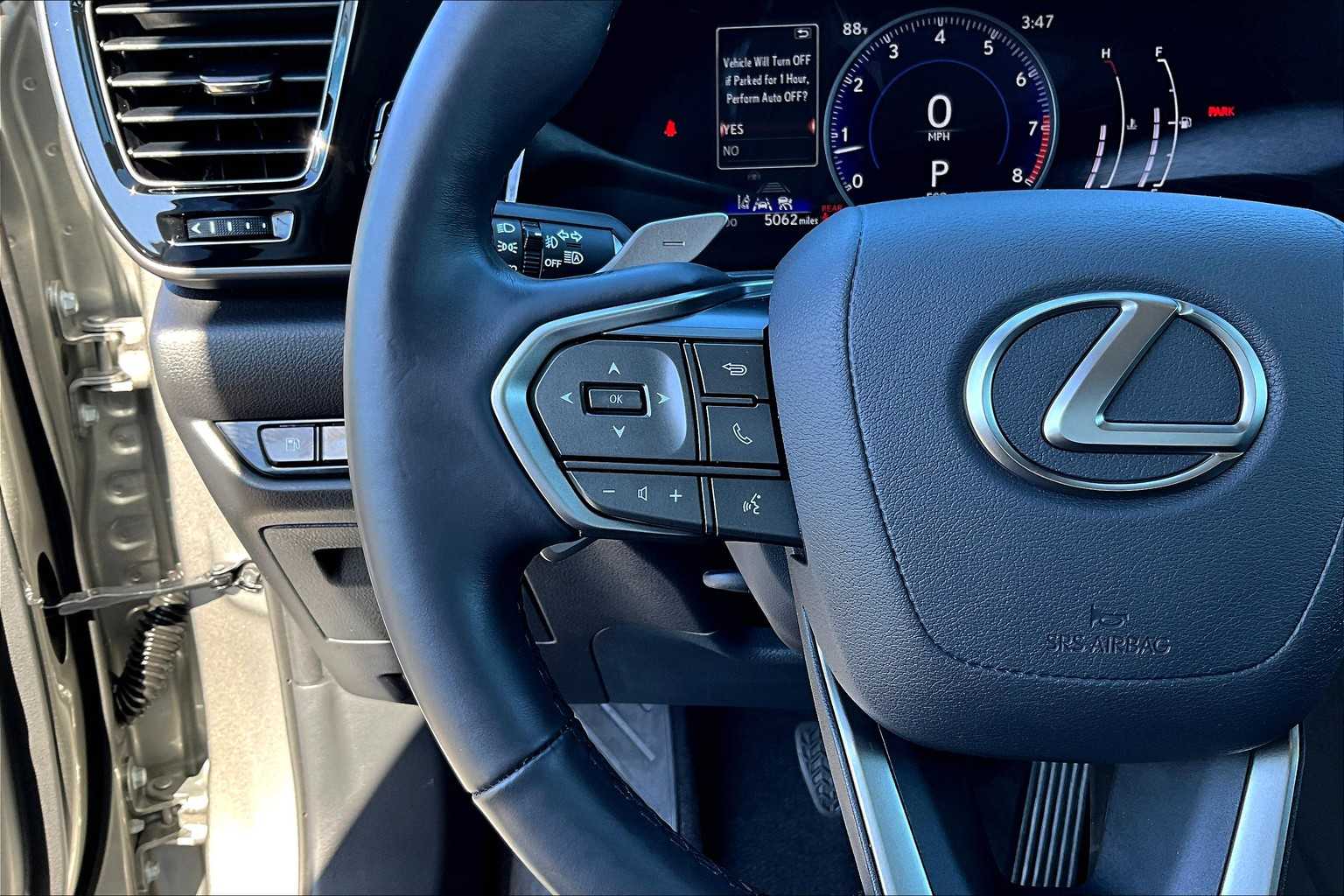 2025 Lexus NX 250 photo 22