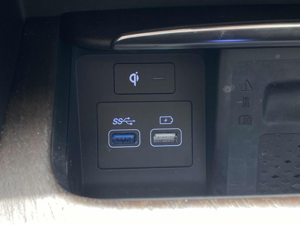 2024 Genesis GV80 3.5T photo 23
