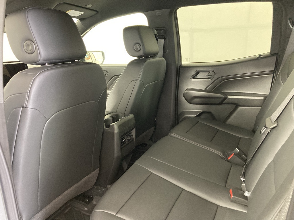 2026 Chevrolet Colorado Trail Boss photo 11