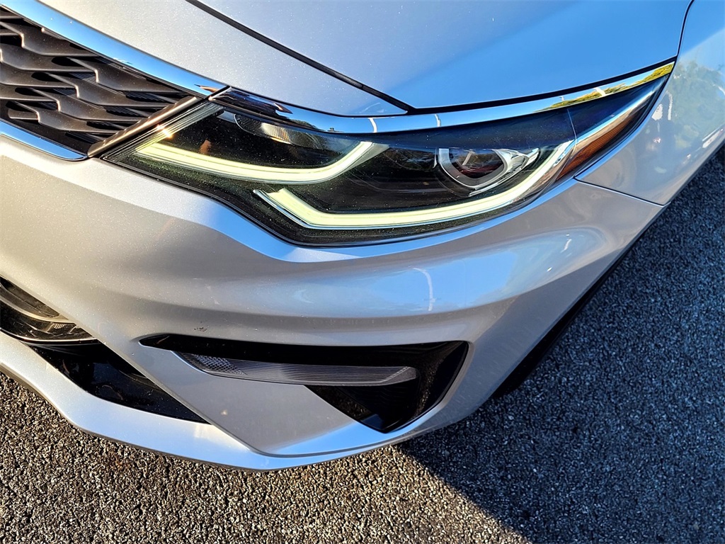 2019 Kia Optima LX photo 11