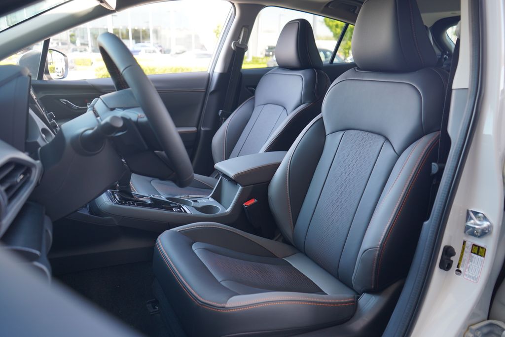 2025 Subaru Crosstrek Limited photo 5
